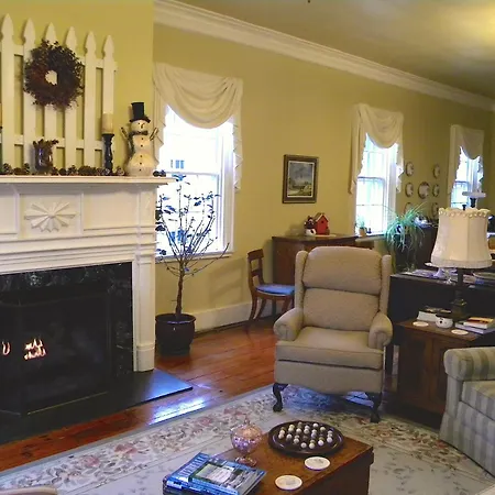 The Bed And Breakfast At Oliver Phelps Canandaigua Exterior photo